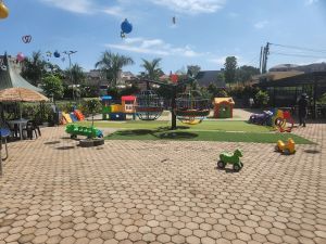 The Kids world play park kungu experience on LyveCity