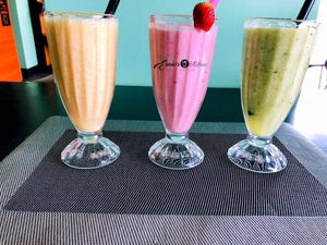 The Eunie's kitchen experience on LyveCity