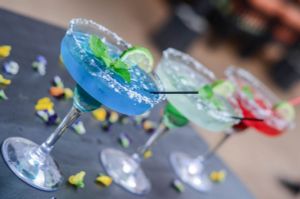 The 4 Points Bar and Restaurant experience on LyveCity