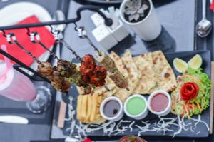 The 4 Points Bar and Restaurant experience on LyveCity