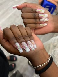 The Nail Bar UG