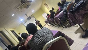 Fluency 101 - Public Speaking Coaching image