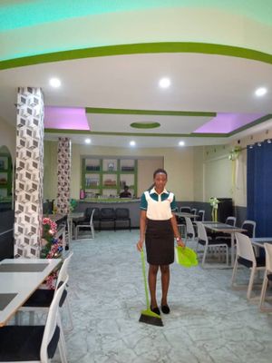 The Kaveno Restaurant experience on LyveCity