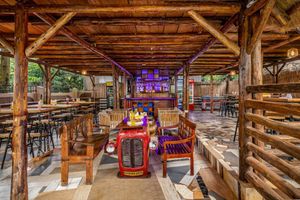 The Emiboozi Restobar experience on LyveCity