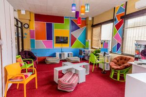 The Posh Junction Salon experience on LyveCity