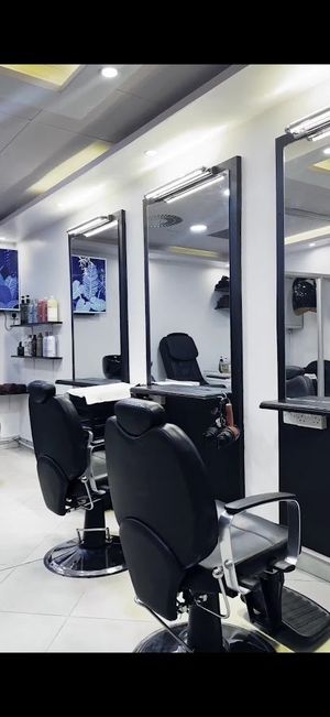 The Lifecare Salon experience on LyveCity