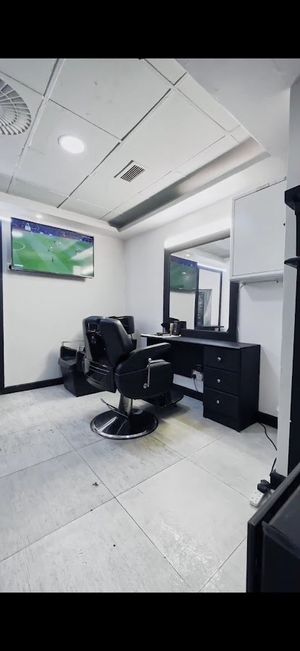 The Lifecare Salon experience on LyveCity