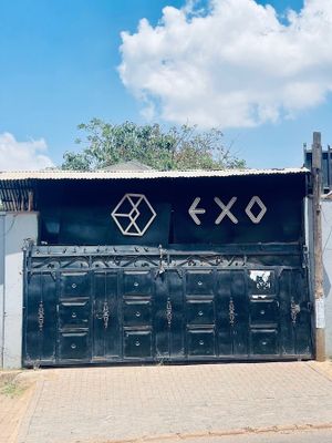 EXO LOUNGE - photo 9