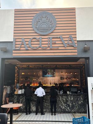 The La Cueva experience on LyveCity