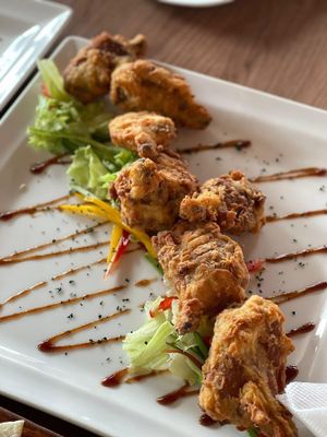 The La Cueva experience on LyveCity