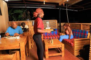 The Lemon 🍋 Restaurant experience on LyveCity