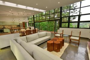 The Oceans | Uganda experience on LyveCity