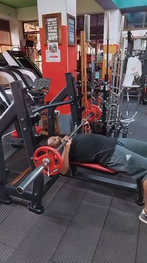 The Kash Gym experience on LyveCity