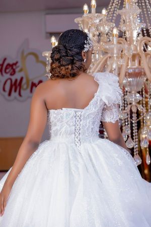 The Bridal world experience on LyveCity