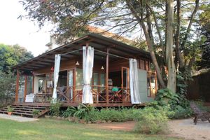 The Kardamom & Koffee experience on LyveCity