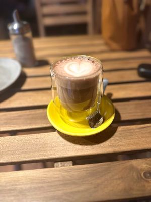 The Kardamom & Koffee experience on LyveCity