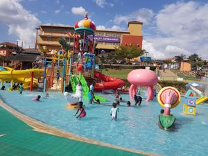 The Kids World Water Park experience on LyveCity